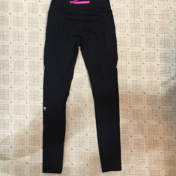 SOLD!!! Ivivva by Lululemon Yoga Leggings. - Picture 3 of 5